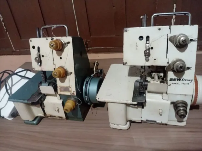 Máquinas de costura overlock chinesinha 