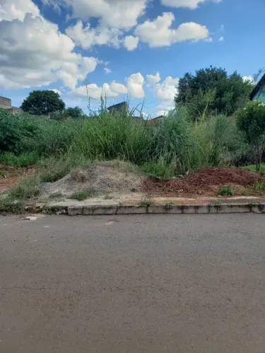 Lote no setor bairro independência-aparecida de Goiânia