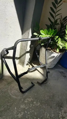 Protetor de carenagem para XRE usada Por Só R$ 200