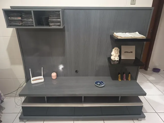 Vende-se Rack com painel