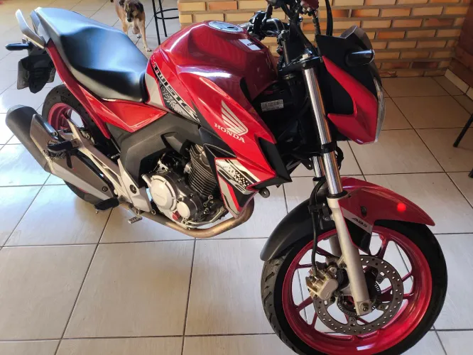 CB Twister 250 cc