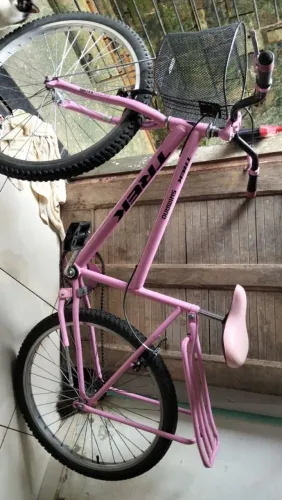 Vende-se uma bicicleta 400