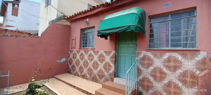 Casa Terrea 2 quartos LOCAR $ 1.200 - Vila Barcelona - Sorocaba - SP