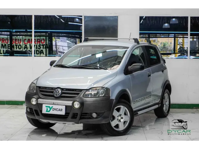 Volkswagen Crossfox 1.6 MI Total Flex 8V 5P 2010