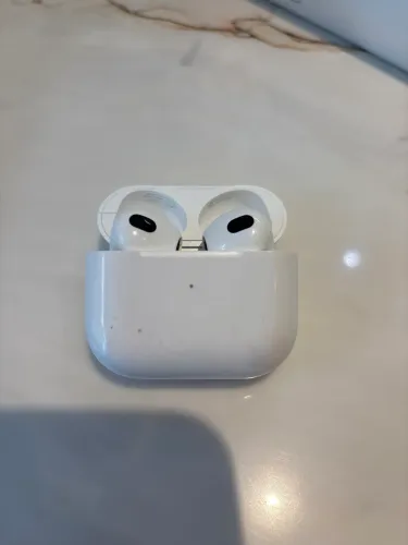 AirPods geração 3