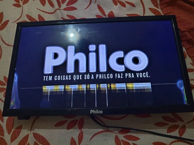 Tv pequena para conserto