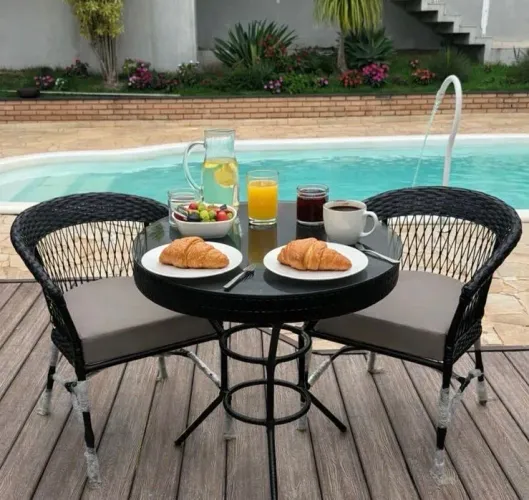 Mesa bistrô poltronas jardim sacada cozinha pequena alumínio 