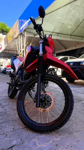 moto honda xr tornado