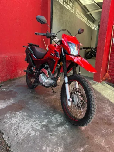 SHINERAY SHI 175 EFI