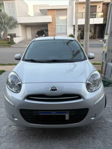 Nissan March S 1.0 16V Flex Fuel 5P 2013