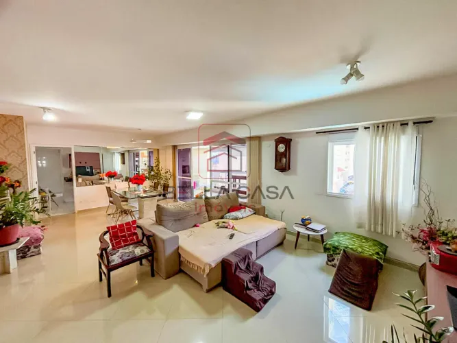 Apartamento a venda no Bairro da mooca com 3 suites