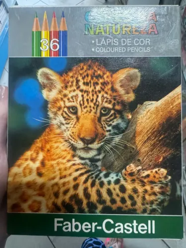 Caixa 36 Cores da Natureza raríssima onça-pintada década de 80 Faber Castell