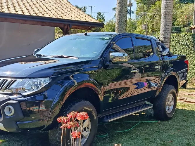 Mitsubishi L200 Triton S. HPE FTP 2.4 CD Dies. Aut. 2018