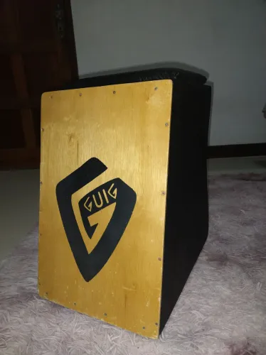 Cajón elétrico