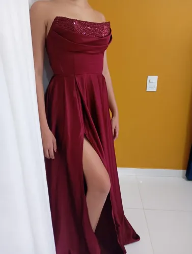 Vendo vestido festa marsala