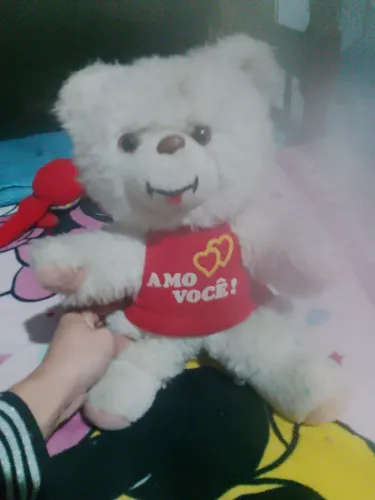 Vendo urso amo você lionella esta bem conservado da década de 90