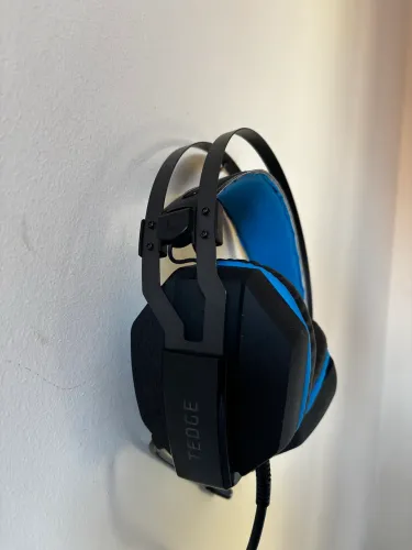 Fone de Ouvido Gamer Tedge ML-GH300 Over-Ear Preto com LED e Microfone