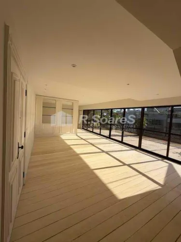 Apartamento : / Residencial / Barra da Tijuca