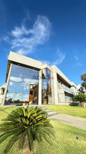 Mansão de Altíssimo Padrão no Condomínio do Lago Residencial + Corporativo no Mesmo Ender