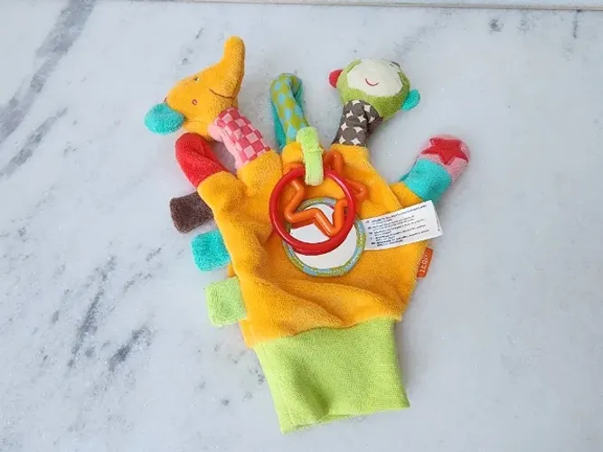 Brinquedo Bebê Luva Fantoche Safari Baby - estímulo visual e sonoro