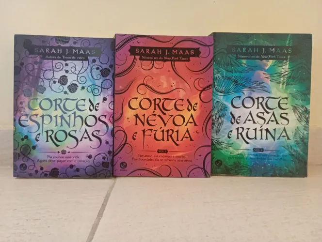 Cortes de Espinhos e Rosas (Coleção Completa)