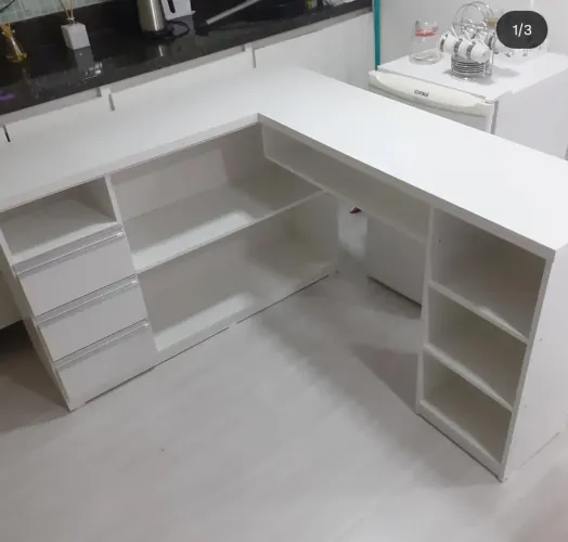 Mesa de Nail Designer em L
