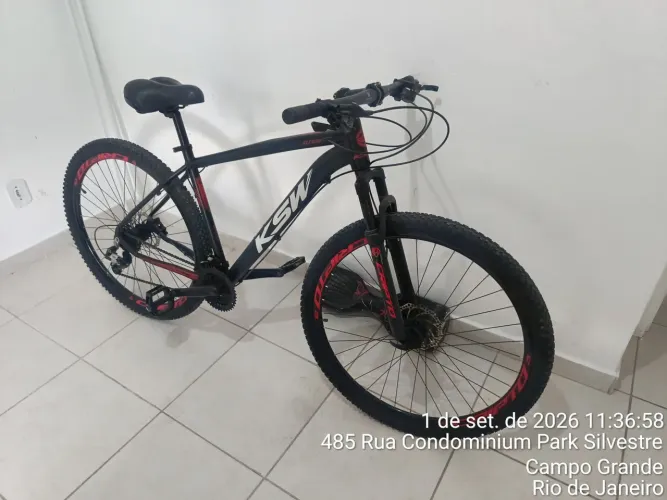 Vendo bicicleta aro 29 muito nova!