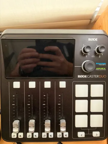 Rodecaster Duo