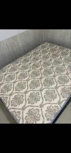 Cama box com colchão