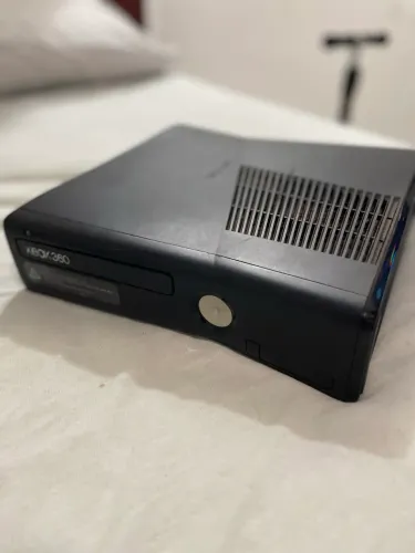 Xbox 360 Slim bloqueado(LER DESCRIÇÃO)