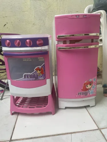 Vendes geladeira e fogão seminovos 