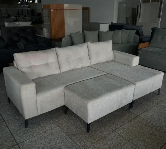 Sofá Luxo Em Linho 2.50 Mts Qualidade e Conforto