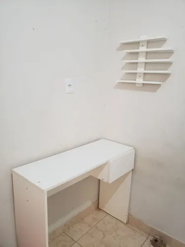 Mesa e suporte