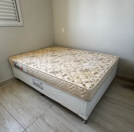Cama box casal