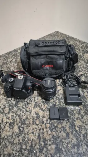 Canon T100 seminova