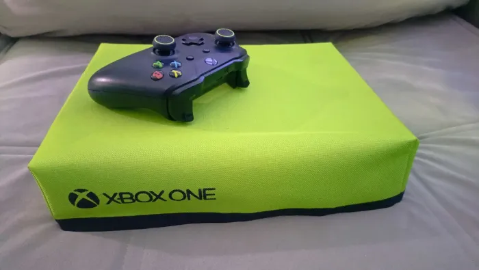 X Box One S