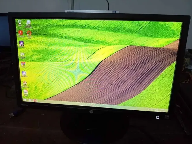 Monitor HP Tela LED de 20 Polegadas Giratória 90°