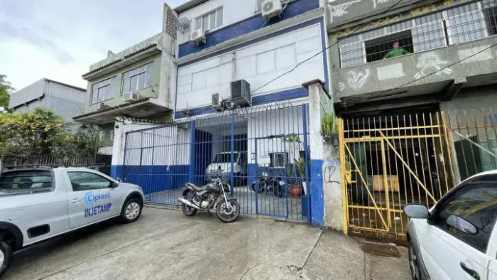 Galpão 470m² à venda Rua Ingai, Penha, Rio de Janeiro - R$ 2.000.000