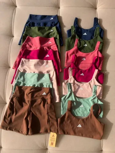 Conjunto adidas 