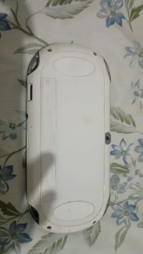 Ps vita 1001 pra trocar por switch lite ou venda 1500$