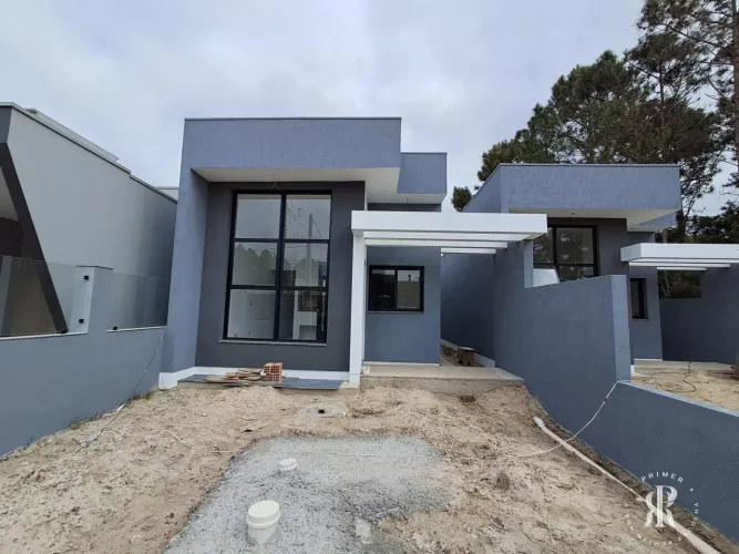 Casa 3 Dormitórios, sendo 1 Suíte, com Pátio em Imbé/RS