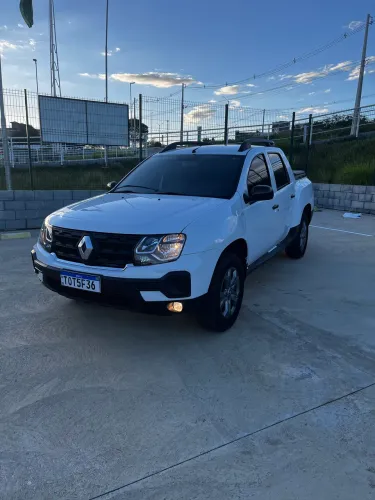 Renault Duster Oroch Intense 1.6 Flex 16V Mec. 2025