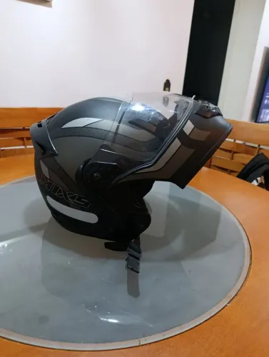 CAPACETE ESCAMOTEÁVEL 60 MIXS