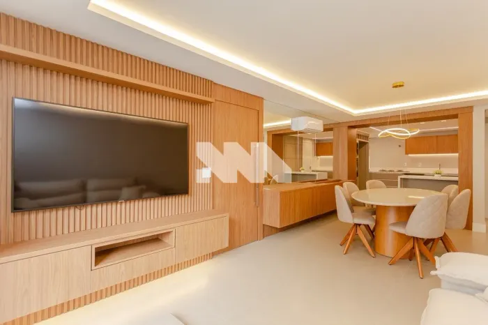 Apartamento retrofit no Batel