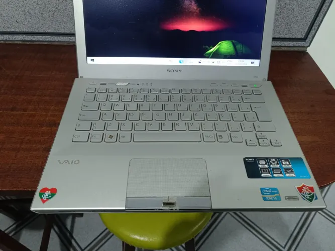 Notebook Sony vaio Core i5/8gb/500gb/wi-fi webcam bluetooth hdmi windows 10 bateria ok