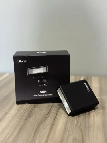 Mini Flash Ulanzi F12