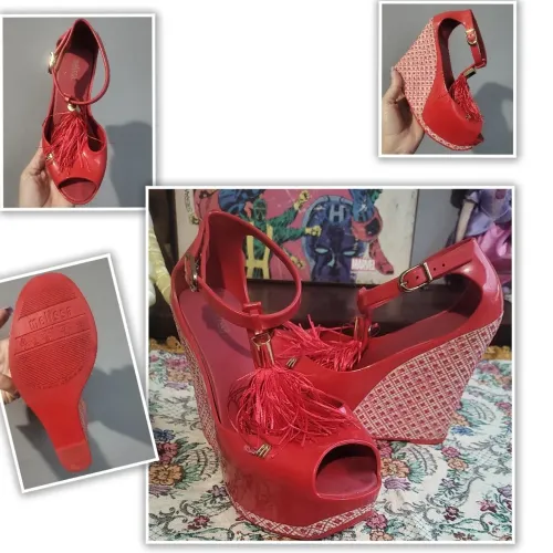 Sandália melissa modelo peep-toe Tam 33