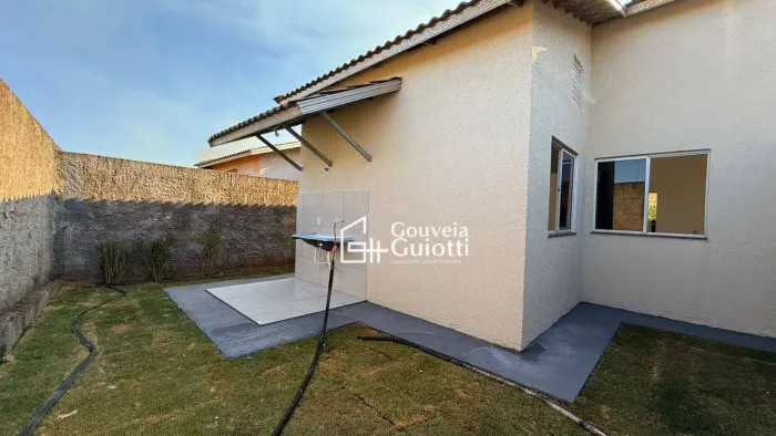 Casa com 2 dormitórios à venda, 70 m² por R$ 220.000,00 - Chácaras de Recreio Mansões do P
