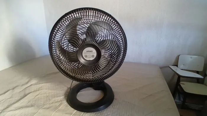 Ventiladores arno com defeito