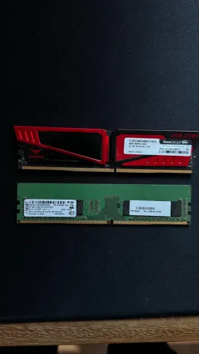 Memória RAM 8gb e 4gb